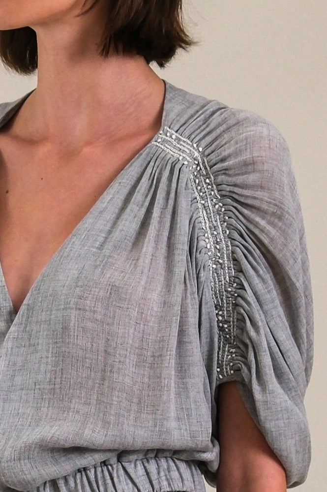 BLUSA ANA MARÍA GRIS