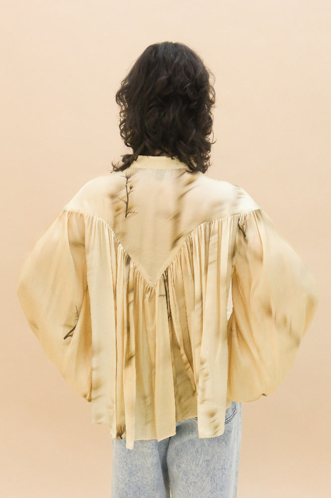 BLUSA DENI ESTAMPADA