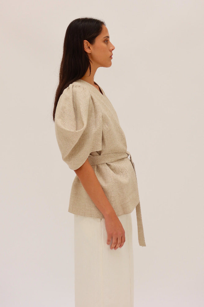 ENSAMBLE MANGAS VOLUMEN BEIGE